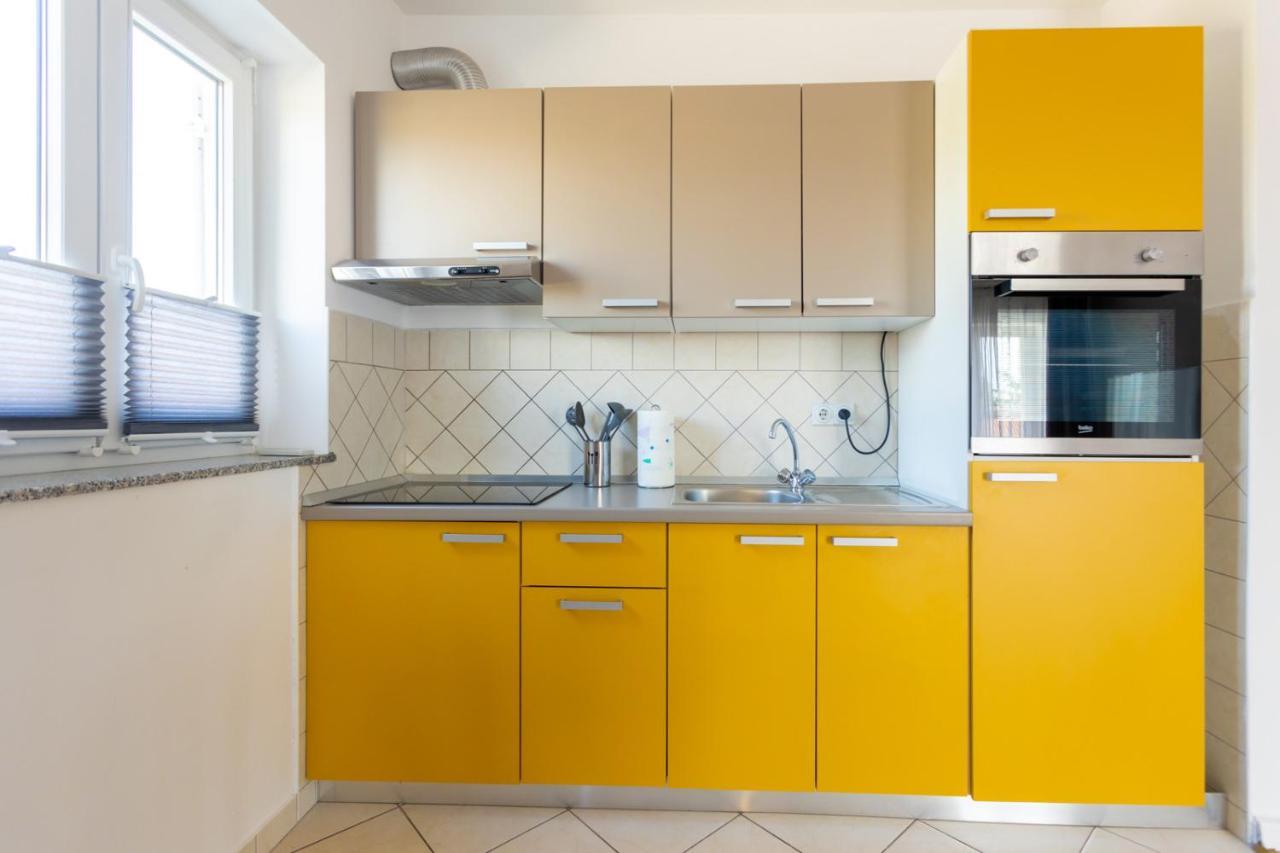 Apartment Demo มาลินสกา ภายนอก รูปภาพ